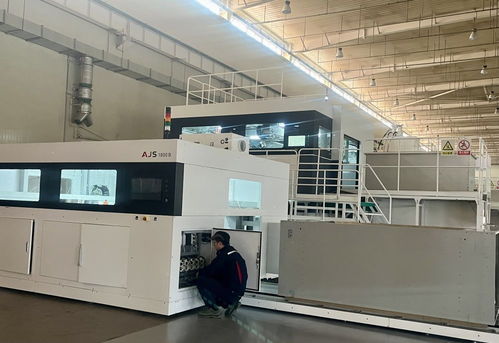 新春走基層 探訪鑄造3D打印智能工廠，感受創(chuàng)新脈動中的“代駕服務”
